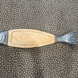 Silver and Wood Fish-Shaped Cutting Board